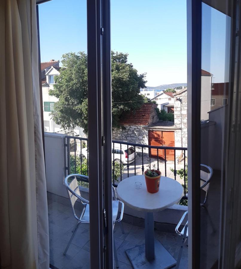 Apartments Lans Vodice Esterno foto