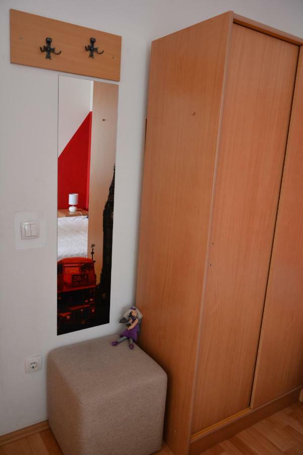Apartments Lans Vodice Esterno foto