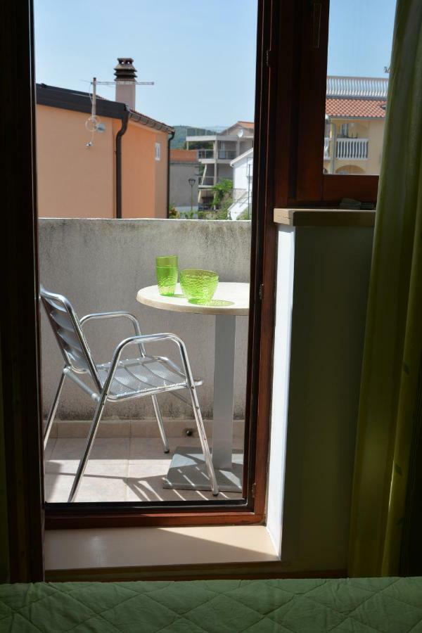 Apartments Lans Vodice Esterno foto