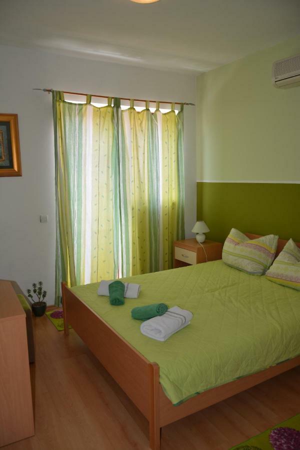 Apartments Lans Vodice Esterno foto