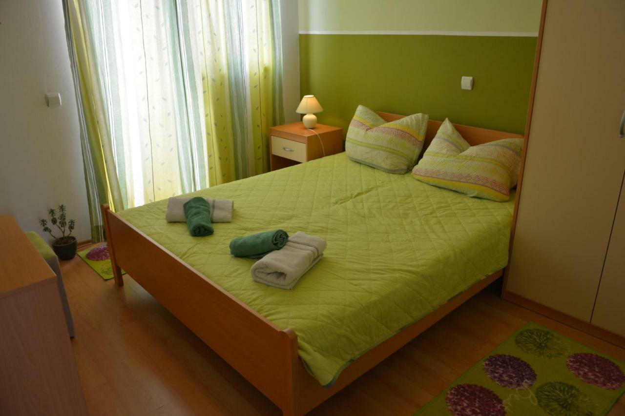 Apartments Lans Vodice Esterno foto