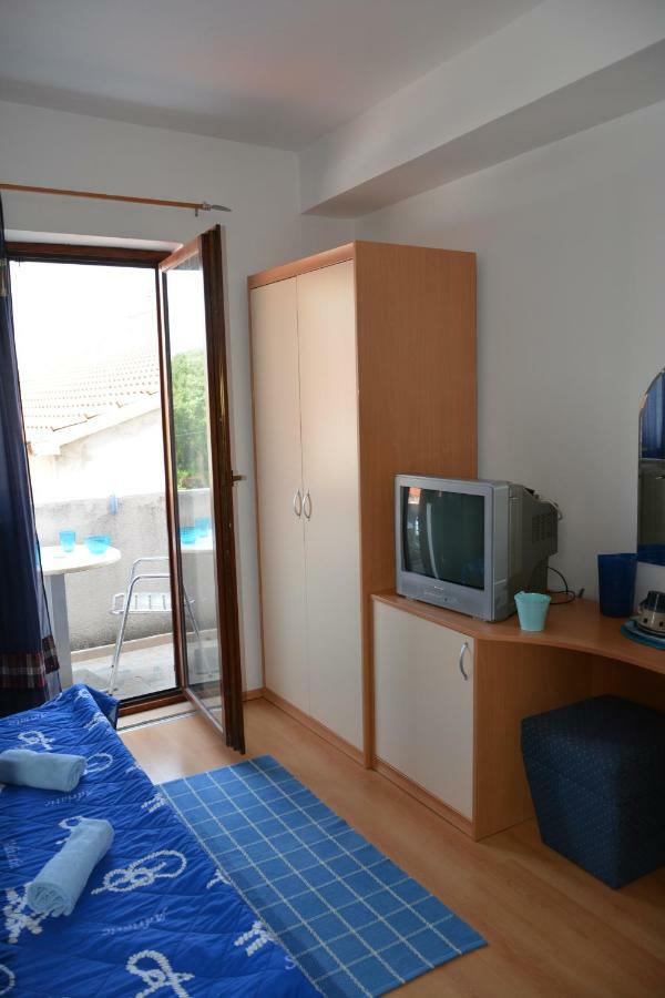 Apartments Lans Vodice Esterno foto